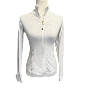 Lululemon Define Jacket (Luon) White Size 4 Slim Fit with Gold Zipper Pull